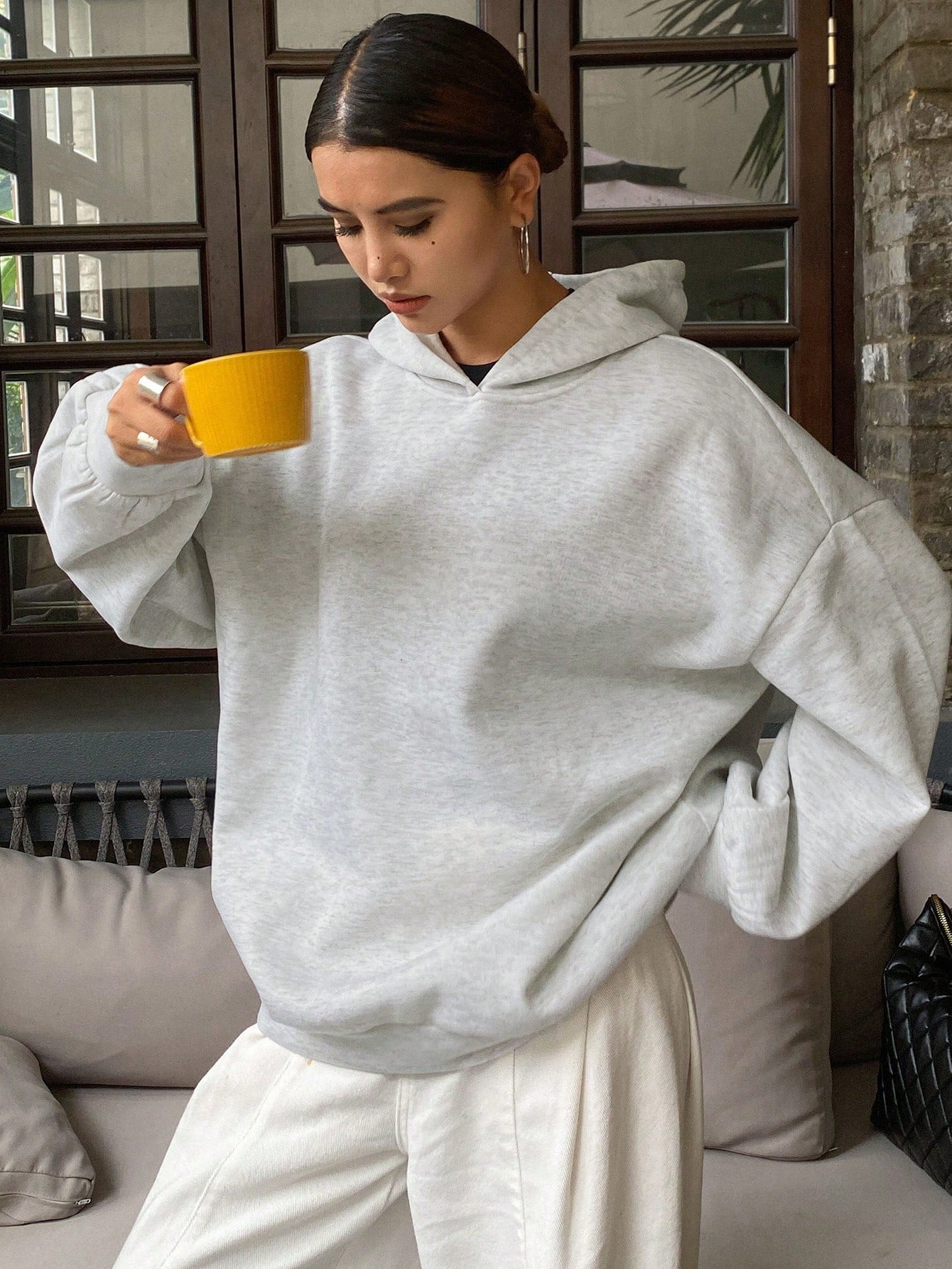 Oversized Hooded Sweatshirt – Casual Cozy Pullover