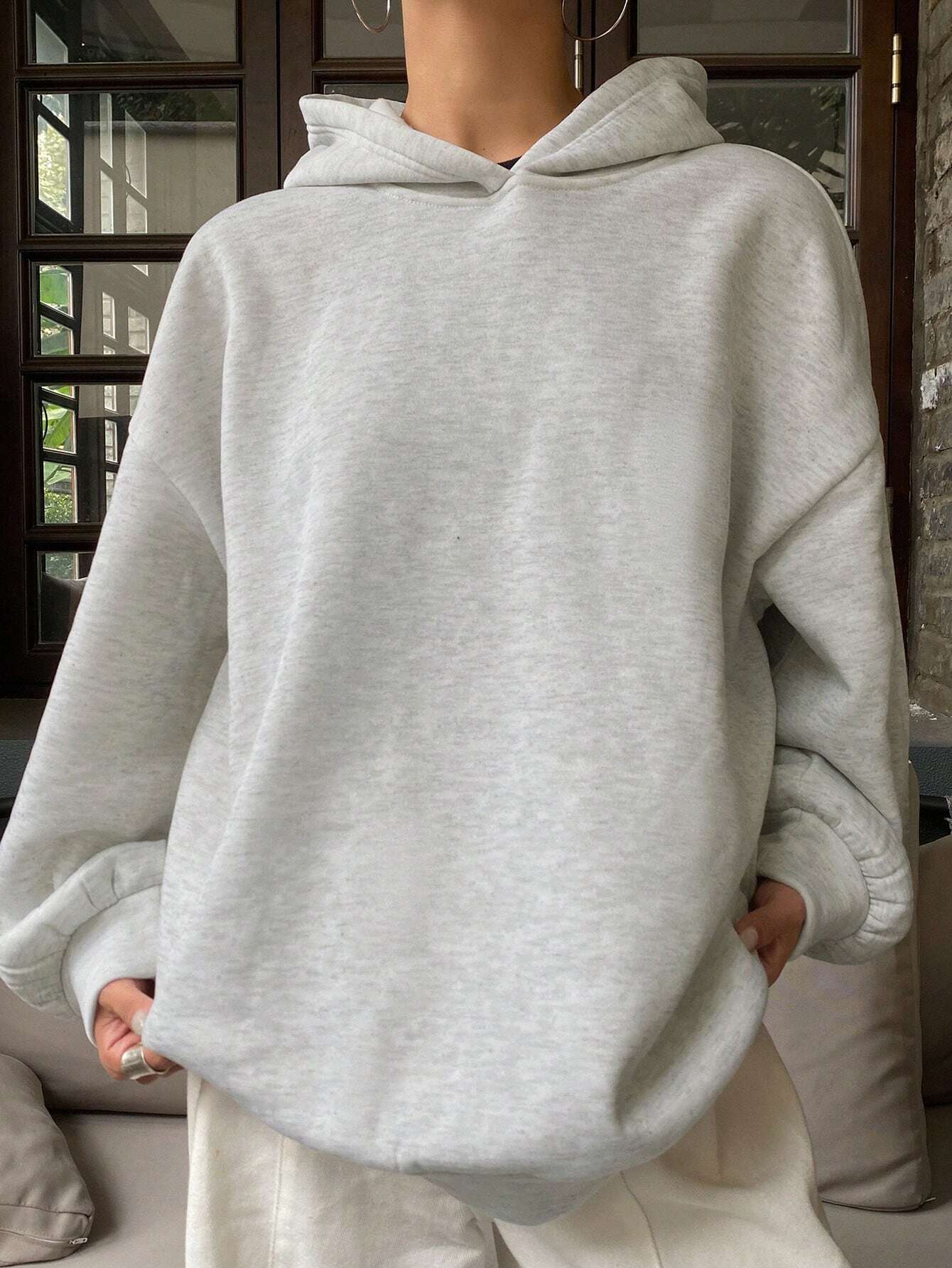 Oversized Hooded Sweatshirt – Casual Cozy Pullover