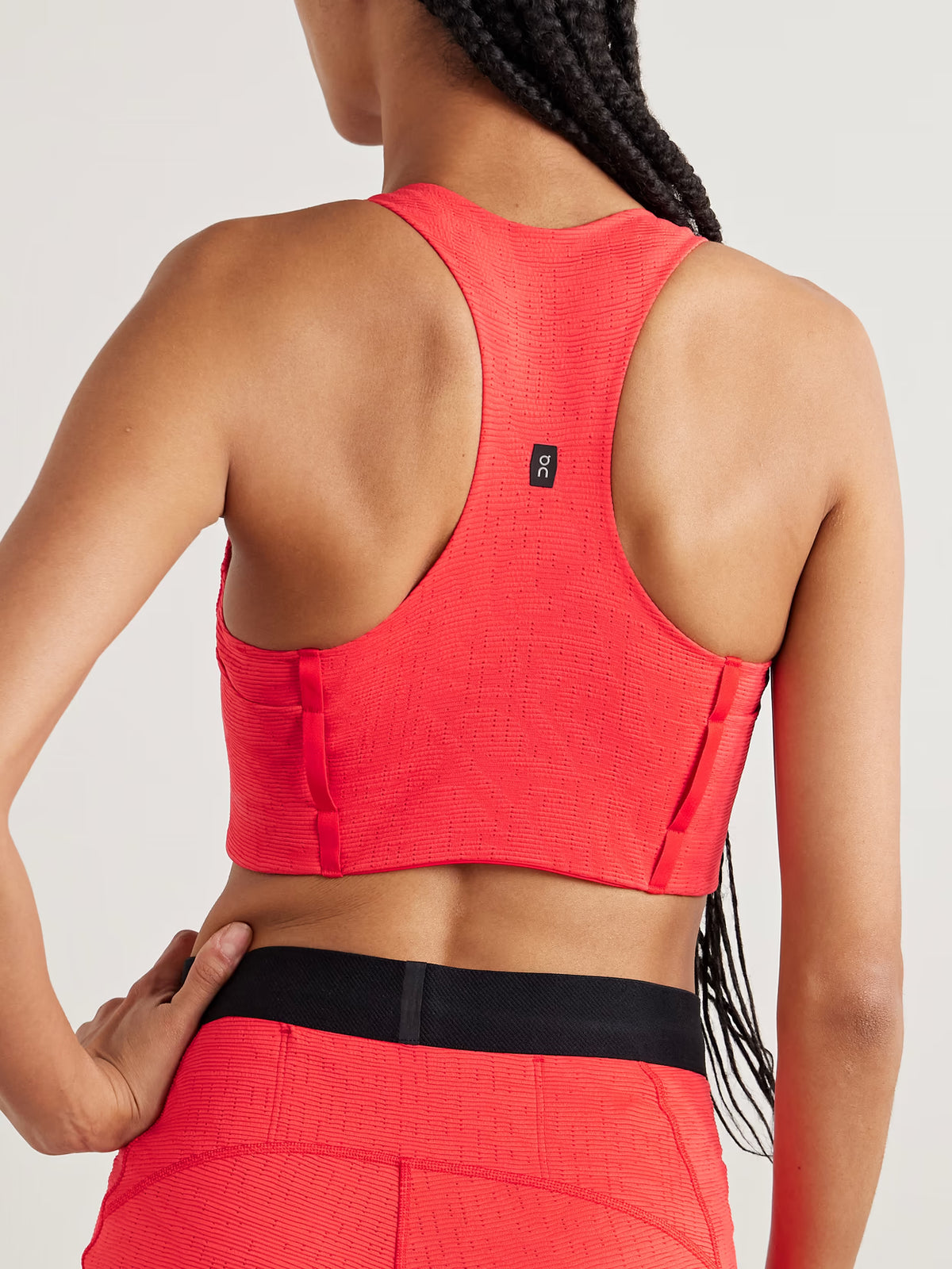 ON - Pace Ribbed Stretch Sports Bra - Red
