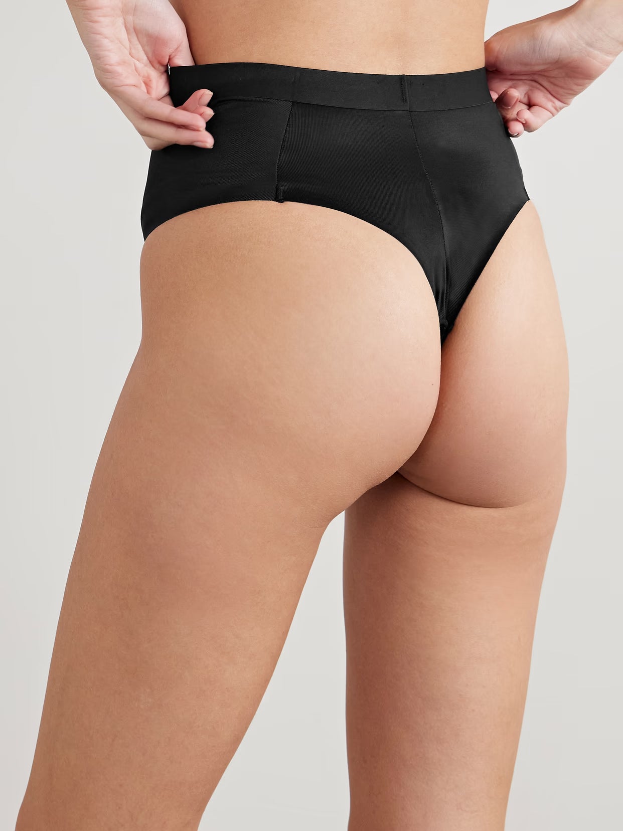 Spanx - Spanxshape Invisible Thong - Black