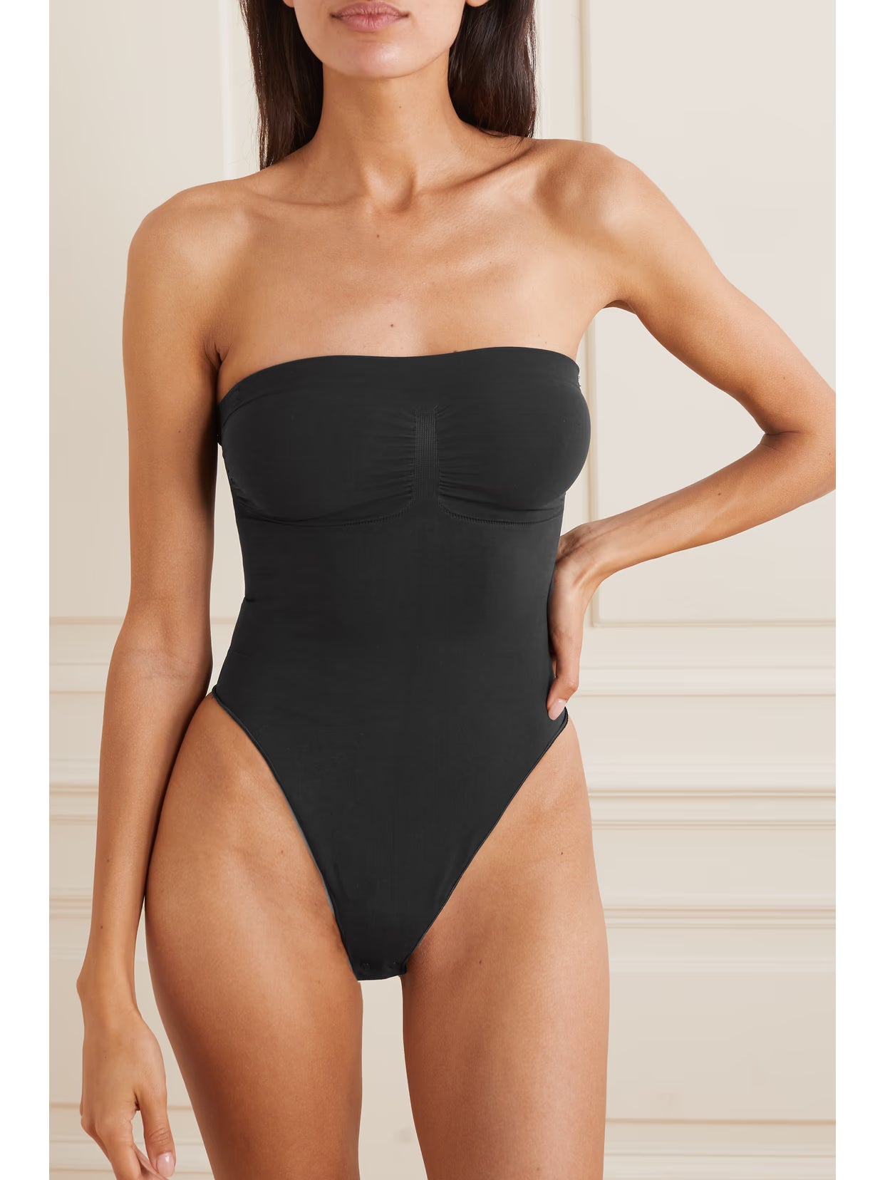 SKIMS - Seamless Sculpt Strapless Thong Bodysuit - Onyx