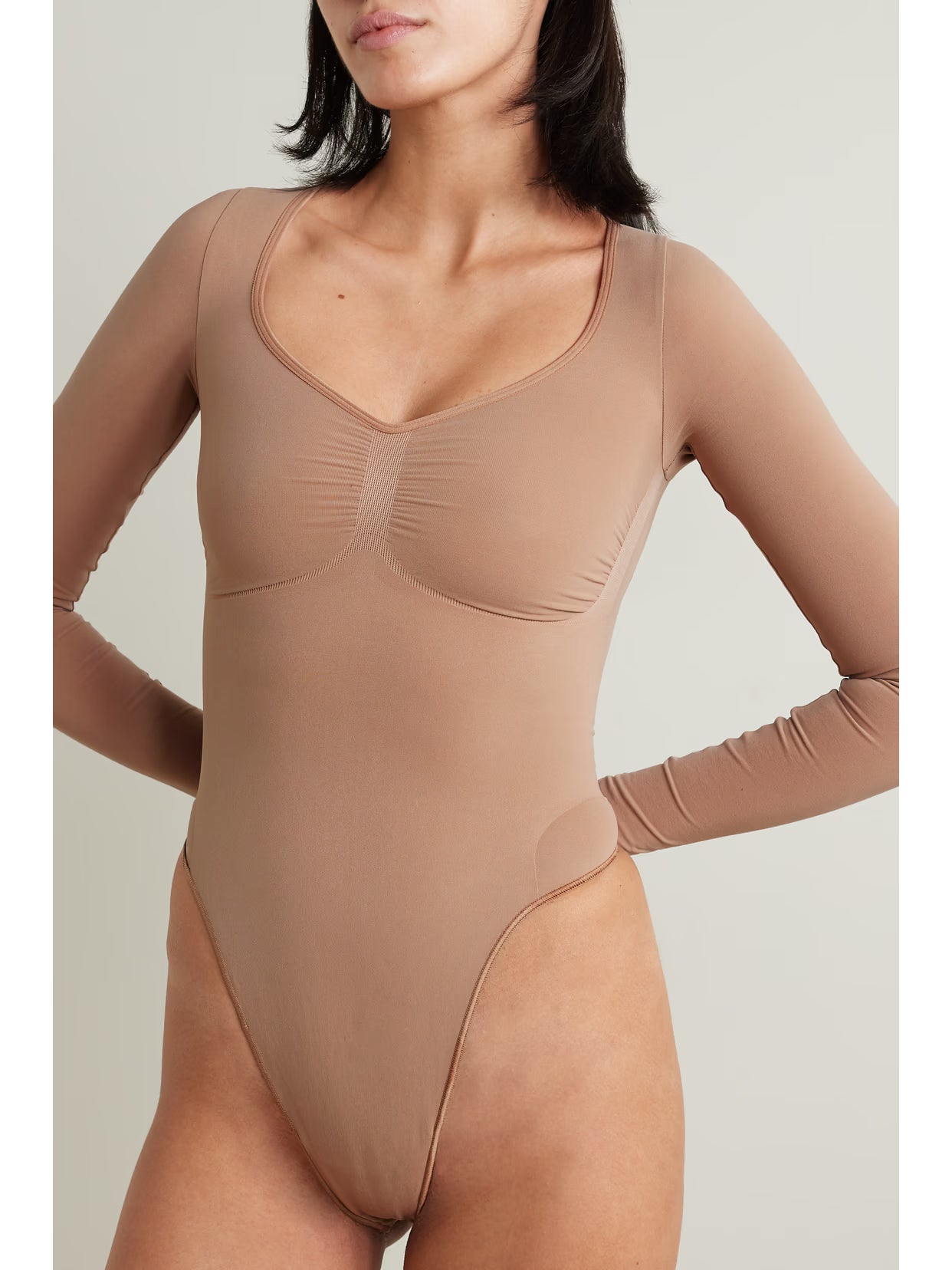 SKIMS - Seamless Sculpt Long Sleeve Thong Bodysuit - Sienna