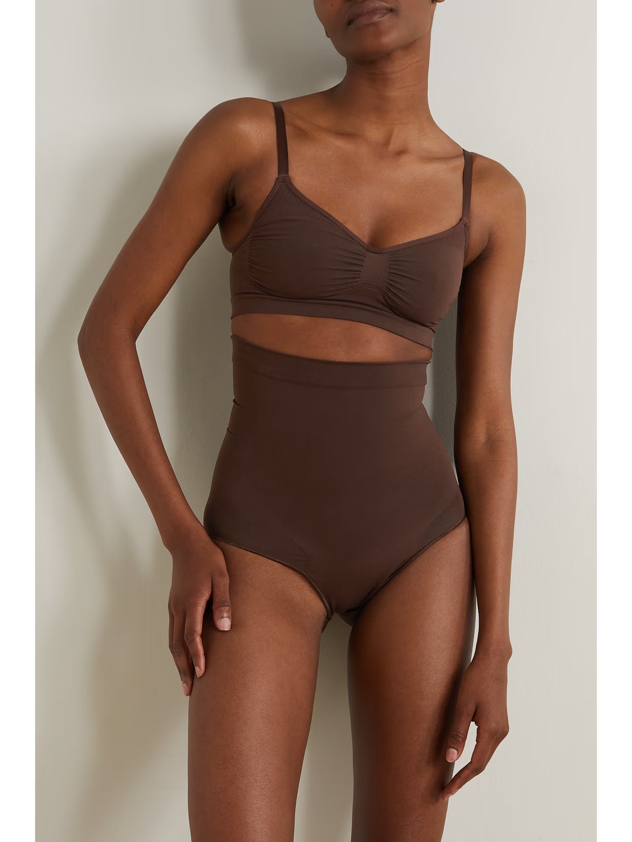 SKIMS - Seamless Sculpt High Waist Brief - Cocoa