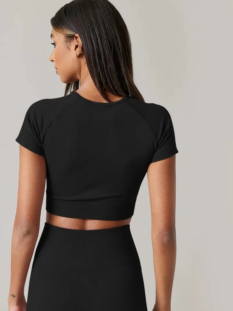 Seamless Short Sleeve Cropped Top