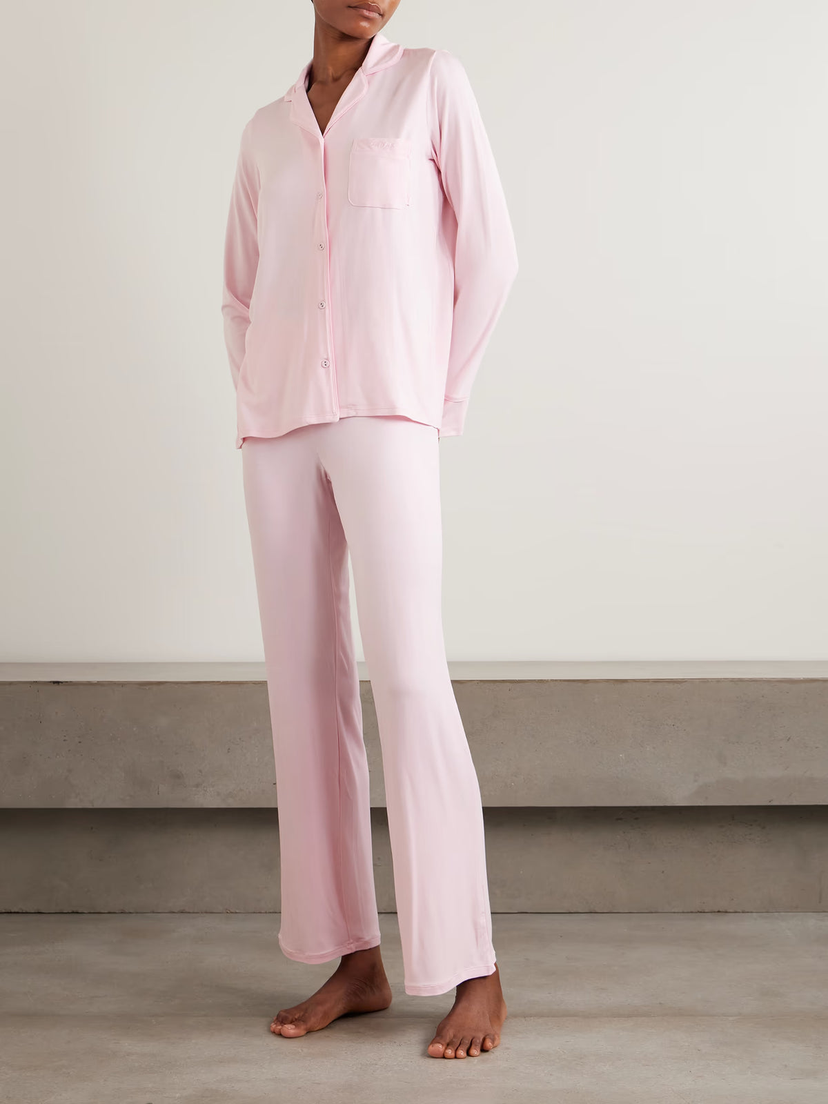 SKIMS - Valentine's Day Long Sleep Set - Bloom