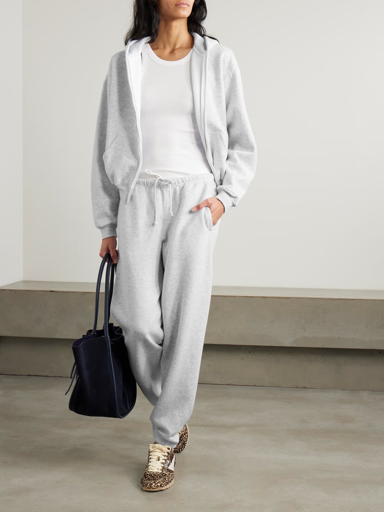 SKIMS - Classic Zip Up Hoodie - Light Heather Grey