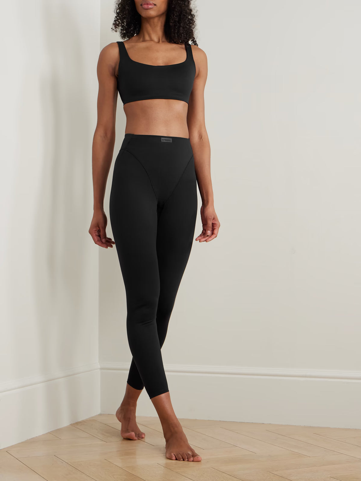 SKIMS - + Nike Scoop Neck Bra - Obsidian