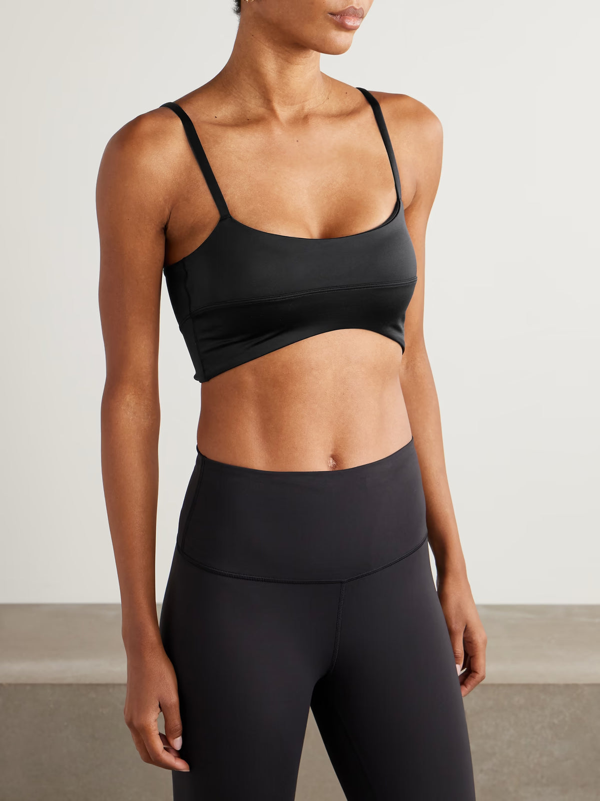 lululemon - Satin Yoga A/b Sports Bra - Black