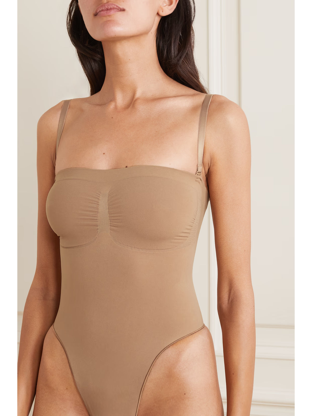 SKIMS - Seamless Sculpt Strapless Thong Bodysuit - Sienna
