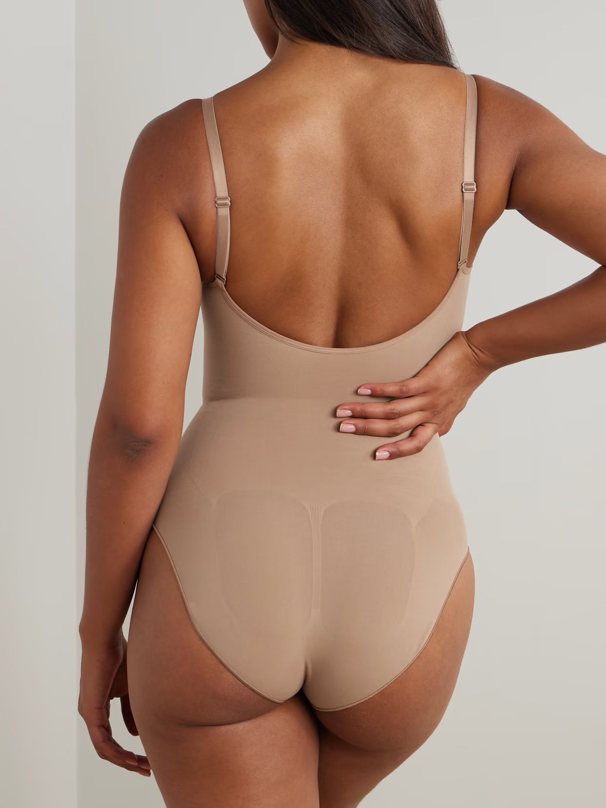 SKIMS - Seamless Sculpt Brief Bodysuit - Sienna