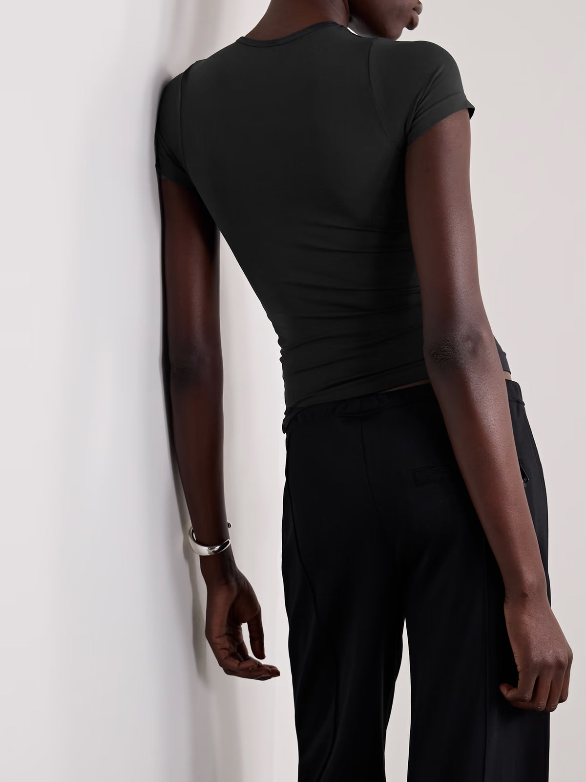 SKIMS - Soft Smoothing Seamless T-shirt - Eclipse