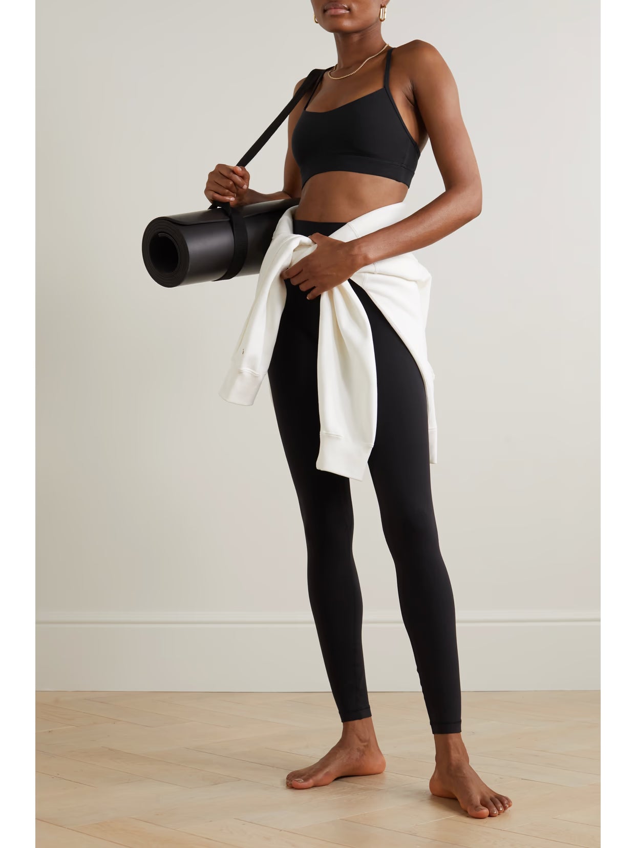 lululemon - Flow Y Nulu Sports Bra - Black