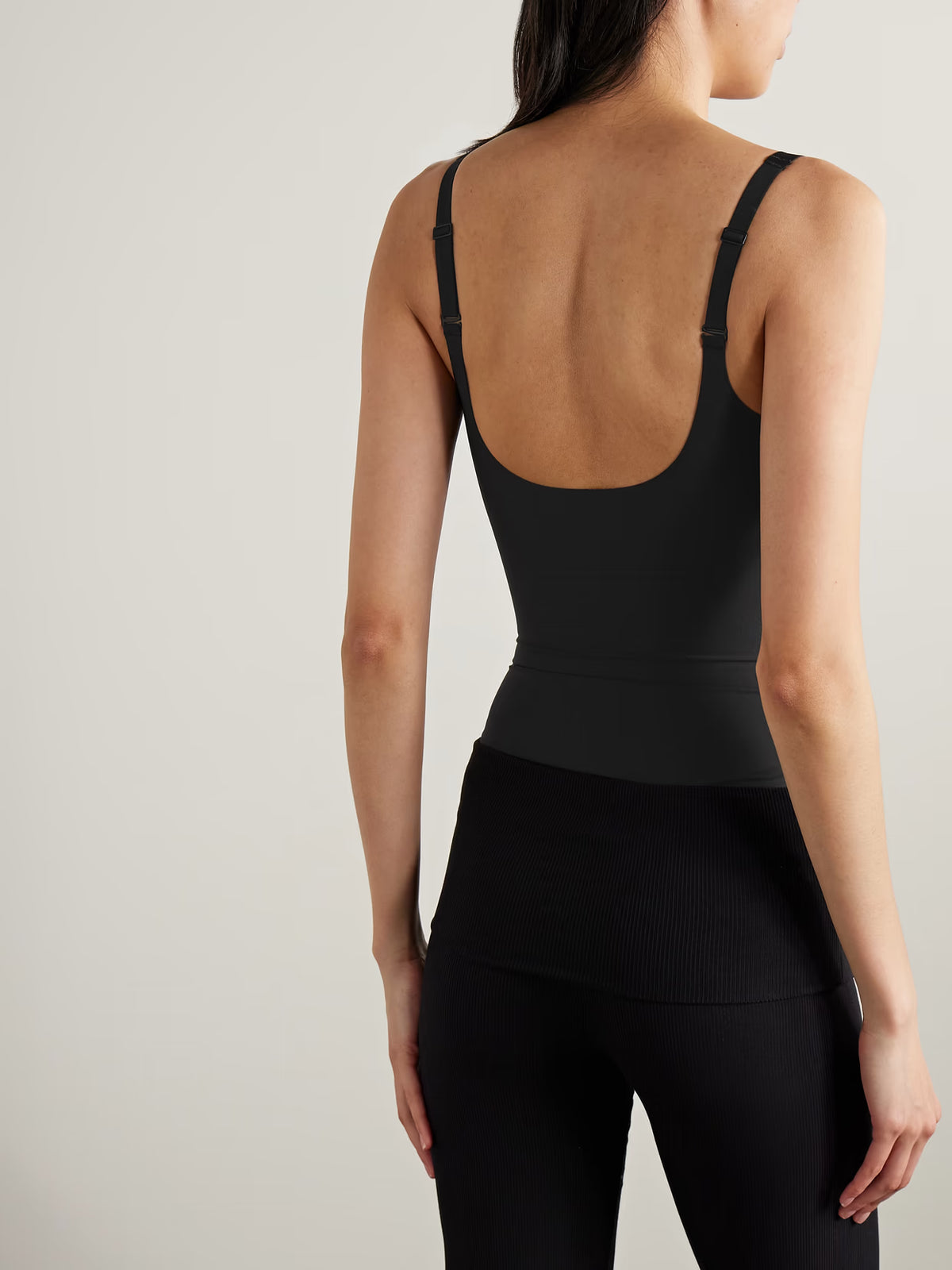 SKIMS - Skims Body Unlined Plunge Thong Bodysuit - Onyx