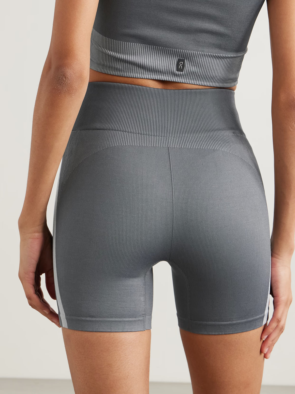 ON - Studio Ribbed Stretch Recycled Shorts - Gray